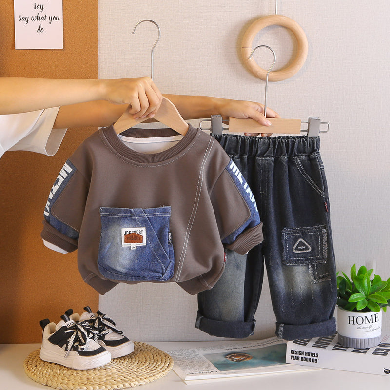 2026 New Spring Autumn Outfit Baby Boys: Denim Big Pocket Sweatshirt Set, Stylish Long-Sleeve Two-Piece Set for Infants and Children