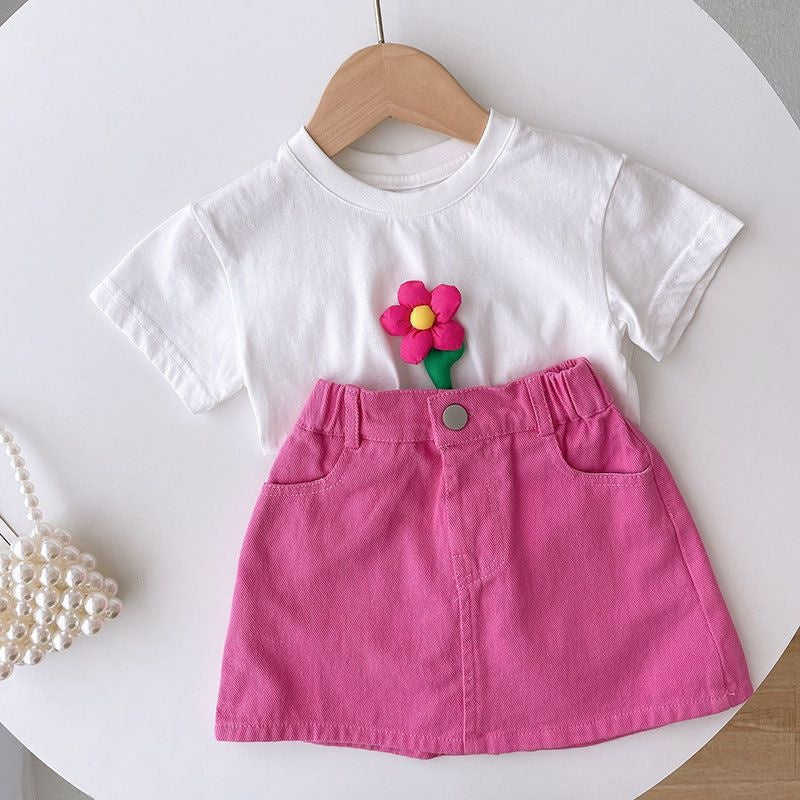 Summer girls' three-dimensional flower white T-shirt and rose red skirt set, stylish baby short-sleeve two-piece outfit for girls