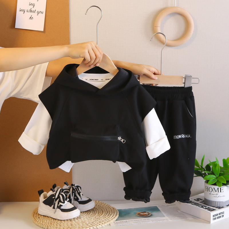 Boys' Spring and Autumn Outfit 2025 New Fashionable Solid Color Stylish Patchwork Large Pocket Hooded Vest Three-Piece Set
