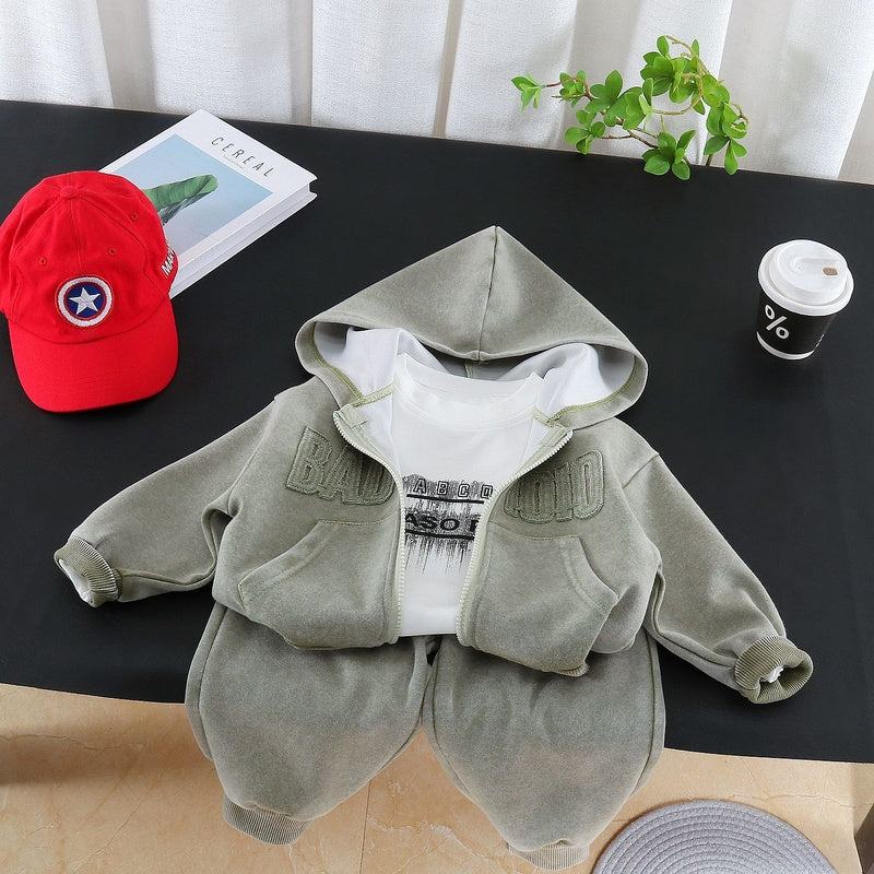 Boys' Outfit 2026 New Stylish Spring and Autumn Three-Piece Set for Young Boys with Letter Hoodie Trendy