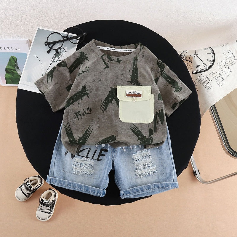 Boys' Summer Outfit 2026 New Style Diagonal Pocket Short Sleeve Shorts Two-Piece Set Stylish Baby Clothes Children's Wear