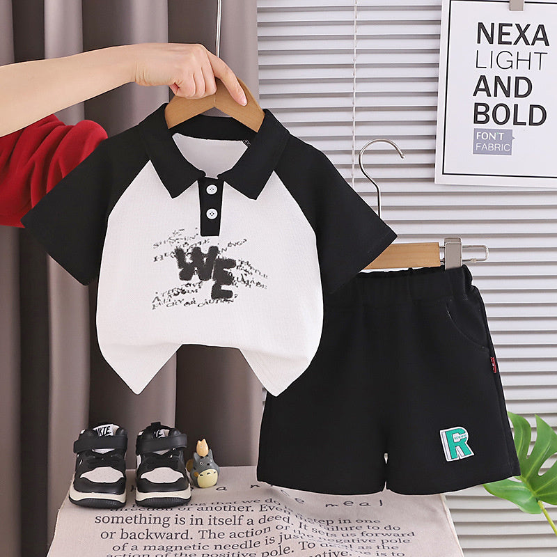 Boys' Short-Sleeve Suit 2026 New Fashionable Summer Outfit for Young Children with English Collar, Lightweight Casual Trendy Clothing