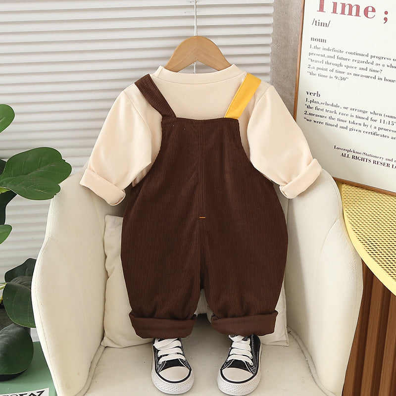 Boys' Spring and Autumn Outfit 2025 New Stylish Children's for Boys Aged 1 to 3 with Giraffe Strap Two-Piece Set