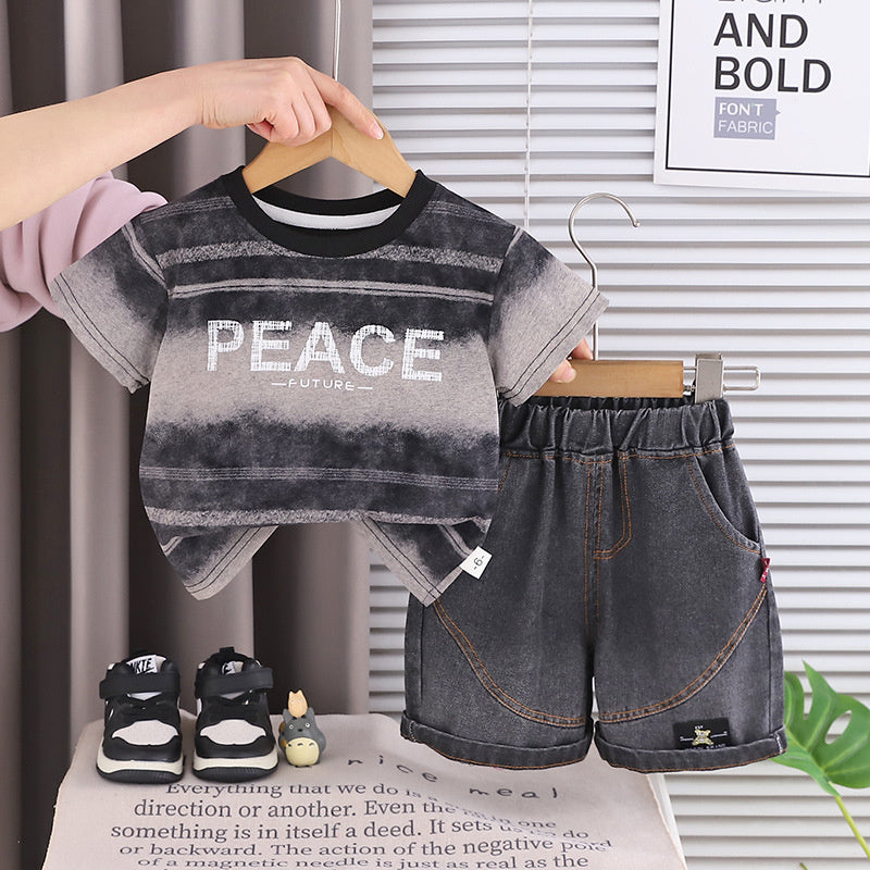 Children's clothing boys' outfit 2026 new style children's summer striped English short-sleeve two-piece set baby clothes
