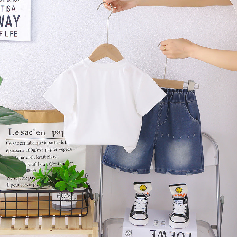 Baby Outfit 2026 New Summer Style Boys' Letter Pocket Short Sleeve Shorts Two-Piece Set Children's Sports Trend
