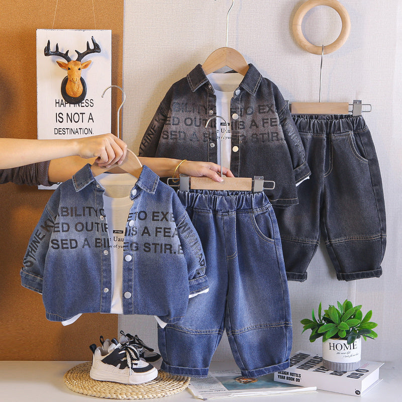 Boys' Outfit 2026 New Korean Style Gradient Denim Jacket Three-Piece Set Children, Trendy Spring and Autumn Clothes for Babies