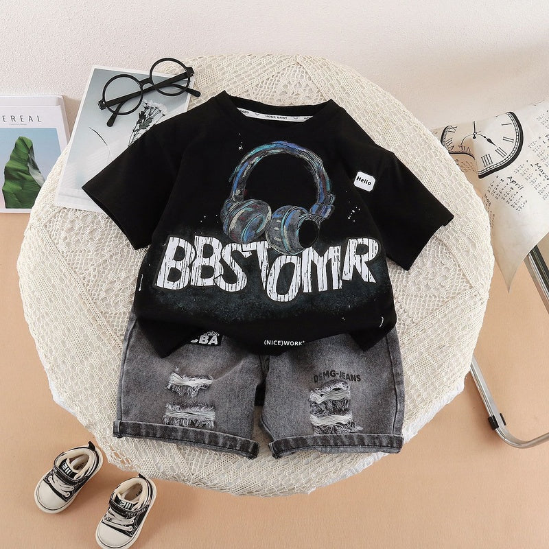 Set New Style Boys' Letter Print Headphone Short Sleeve Shorts Two-Piece Summer Outfit Children's Clothing 3