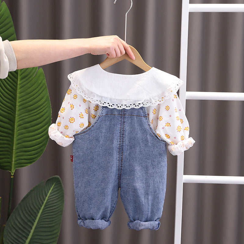 Wuxiaoqi Children's Clothing 2025 Spring and Autumn New Style 0-5 Years Old Girls' Small Floral Doll Collar Denim Strap Two-Piece Set