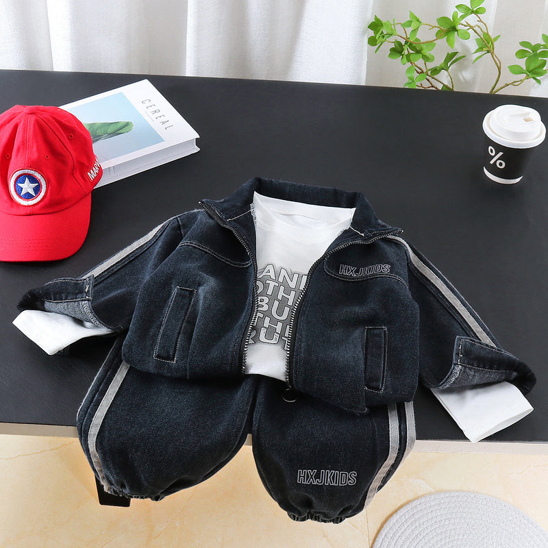 Boys' 2026 New Stylish Baby Fall Outfit with Vertical Stripes on the Shoulders, Denim Three-Piece Set for Children, Spring and Autumn Style