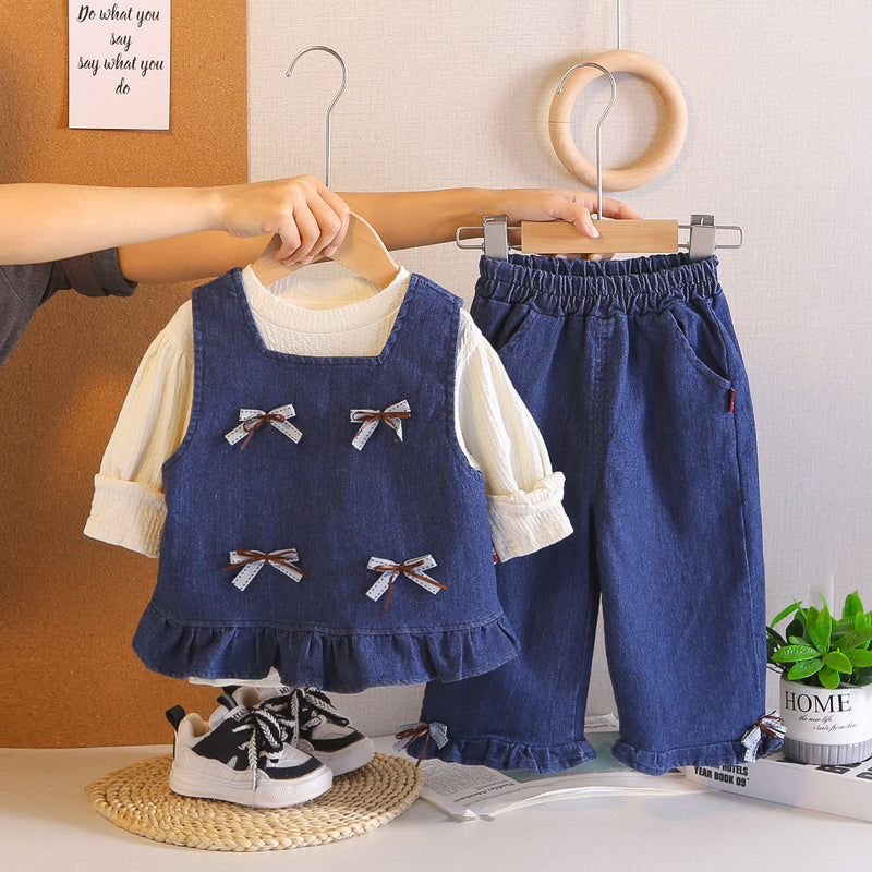 Girls' 2026 New Outfit, Stylish Children's Spring and Autumn Baby Square Collar Bow Denim Three-Piece Set