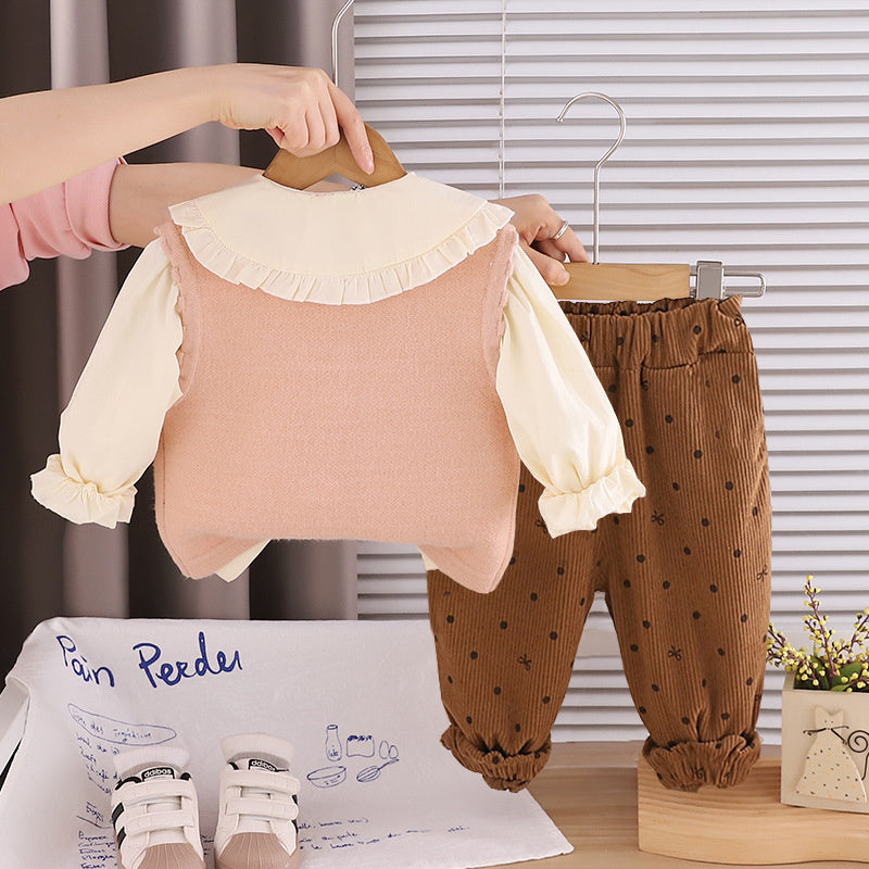 Girls' Autumn Fashionable Outfit, 2-piece for Toddlers and Infants, 1-3 Years Old Baby Girl Spring Clothes, Heart-patterned Sweater Three-piece Set