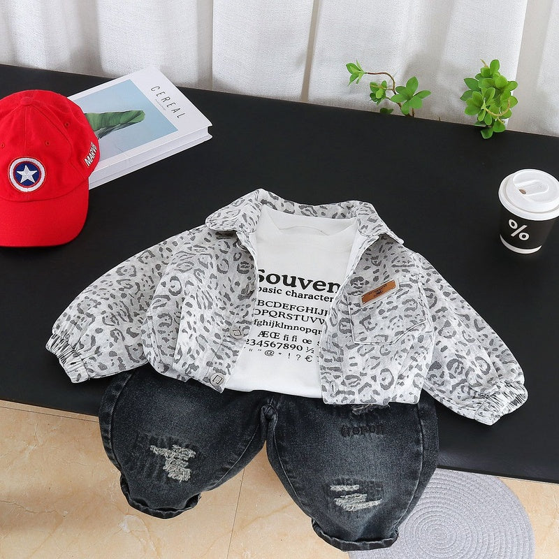 Boys' Suit 2026 New Spring and Style Children's Fashionable Baby Autumn Casual Leopard Print Cardigan Three-Piece Set Trendy