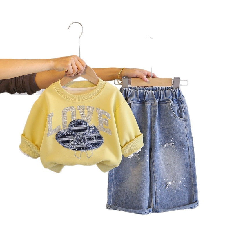 Girls' Autumn 2026 New Fashionable Baby Girl Spring Outfit with Hat and Long Sleeve Two-Piece Set Trendy