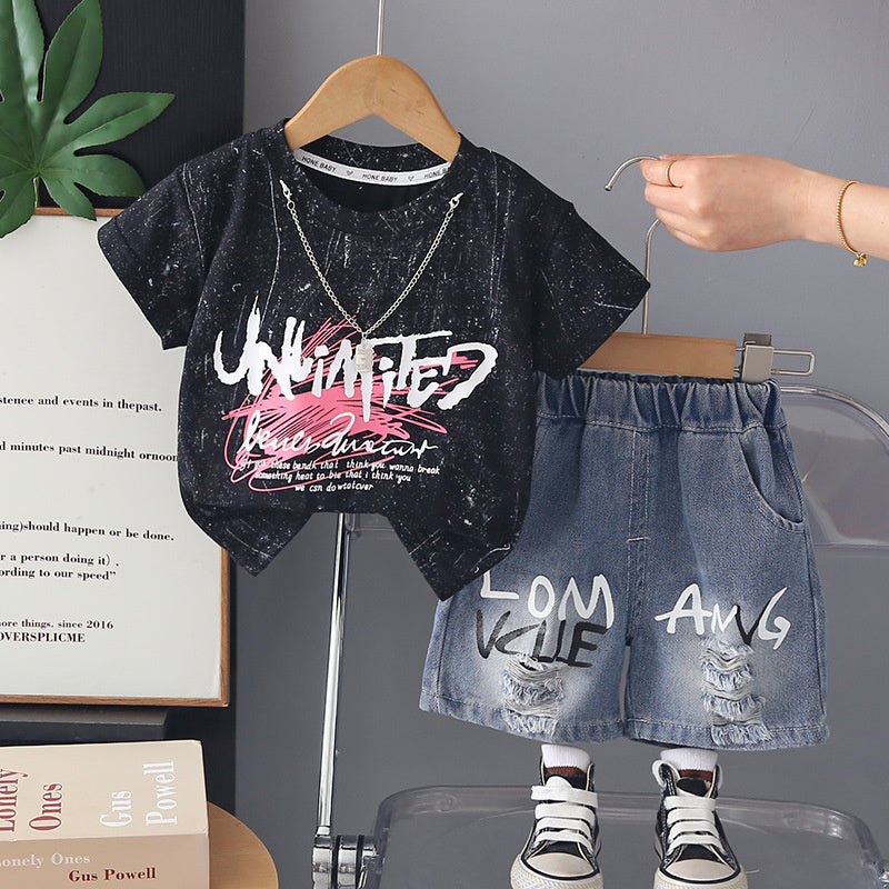 Boys' Outfit 2026 New Children's Graffiti Letter Short Sleeve Summer Clothes Baby Casual Two-Piece Set Trendy