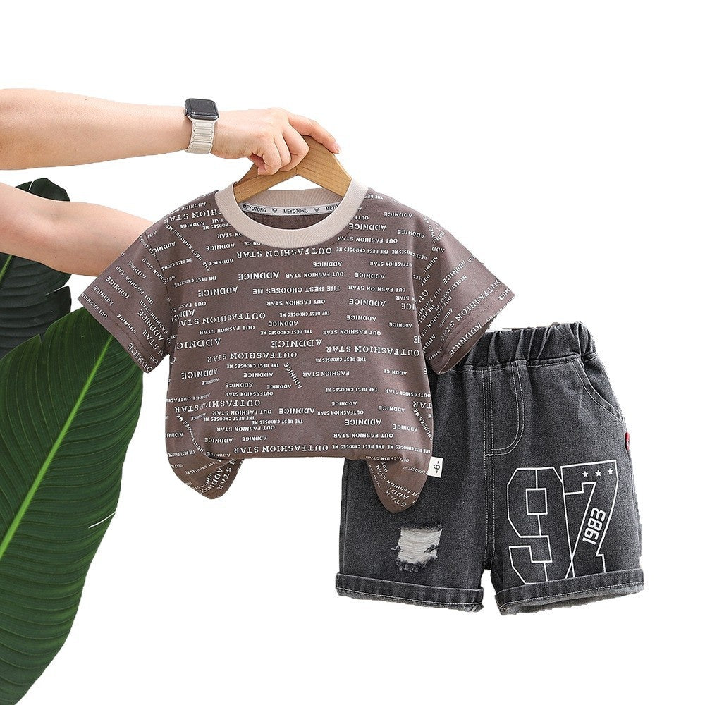 Boys' Summer Short-Sleeve Outfit 2026 New Fashionable Baby Boy Casual Two-Piece Set with 3D Full-Print Letters Trendy