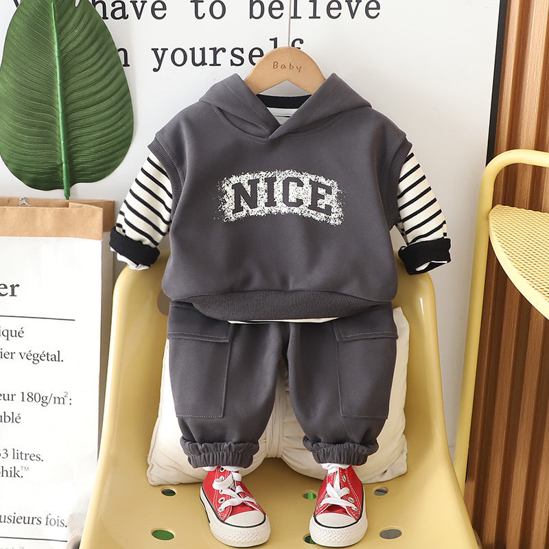 Outfit 2025 Fashionable Children's Clothing Spring and Autumn New Boys' Clothes Hooded Vest Three-Piece Set