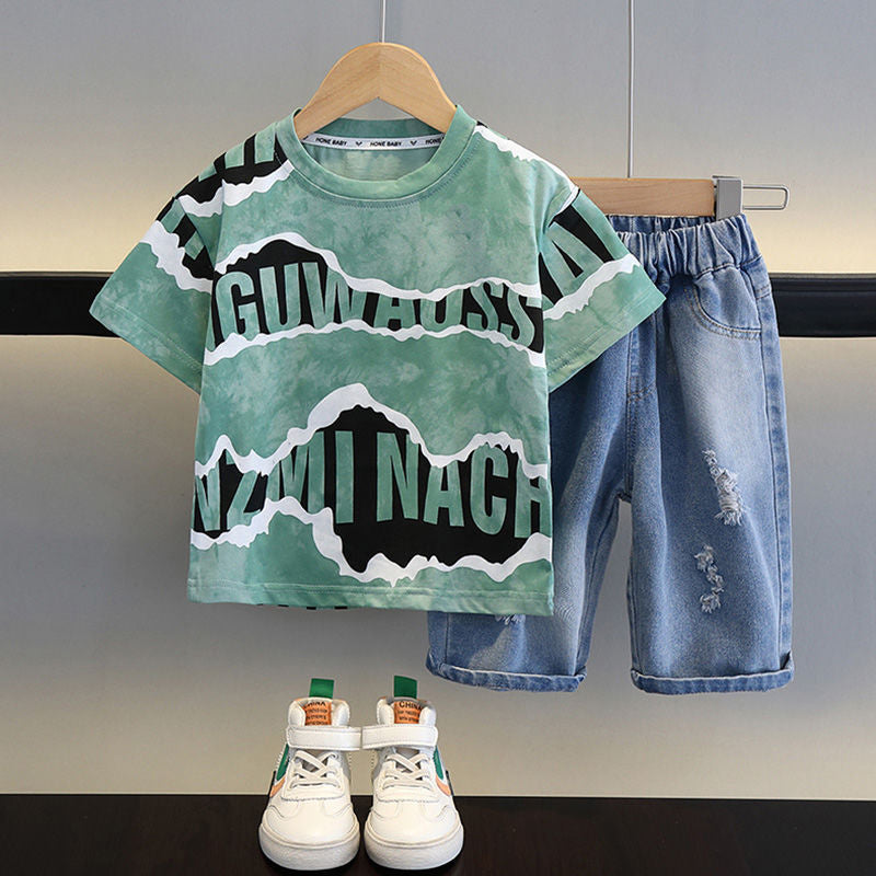 Boys' Short-Sleeve Suit 2026 New Fashionable Summer Outfit Boys, Cool and Stylish Streetwear for Kids, Popular Children's Clothing