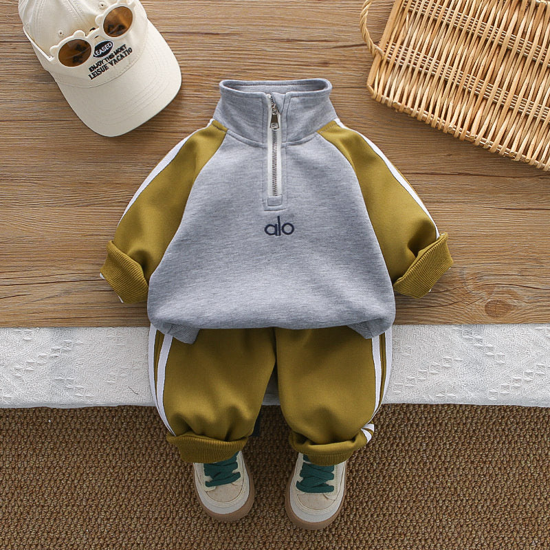 Boys' Autumn Outfit, New Spring Style for Baby Boys, Casual Two-Piece Set with Half-Zip and Color Block Long Sleeves, Trendy