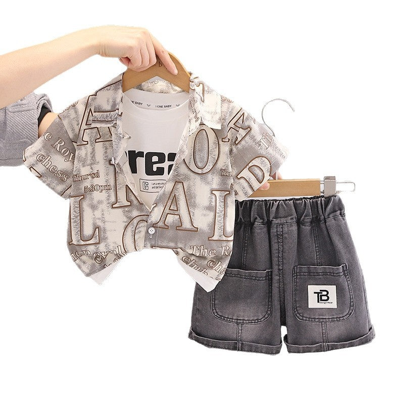 Boys' outfit 2026 new stylish baby with large English print short-sleeve shirt, infant summer three-piece trendy set