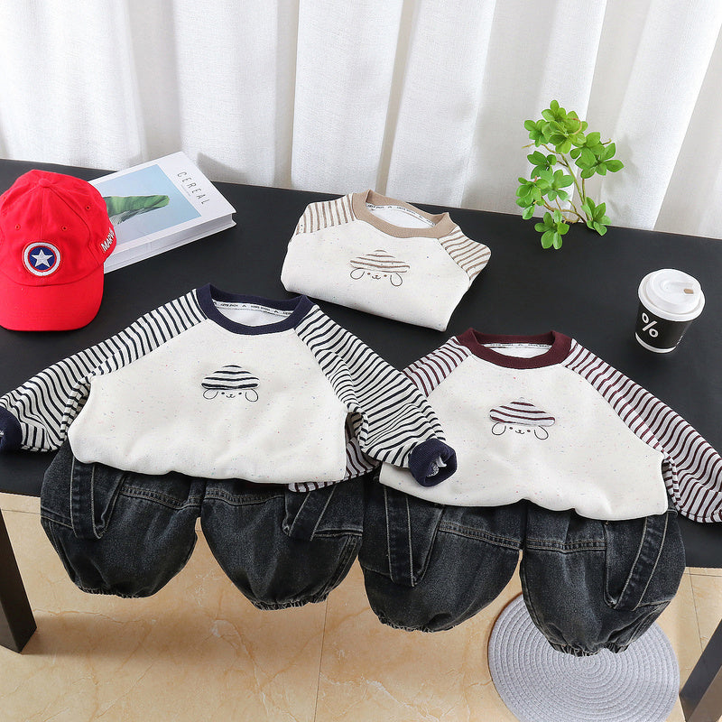 Boys' spring and autumn outfit 2026 new model children's long-sleeve striped hat dog hoodie two-piece set stylish baby fashion