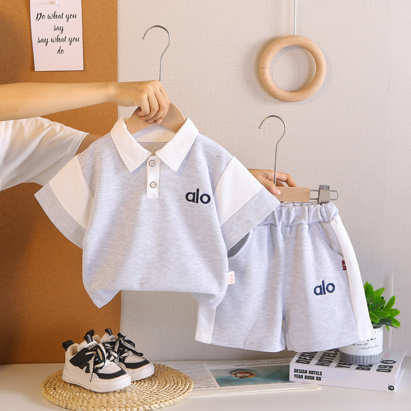 Boys' Summer Outfit 2026 New Style for 1-2-3 Years Old, Stylish Baby Two-Piece Set with Turn-Down Collar, Short Sleeve and Shorts
