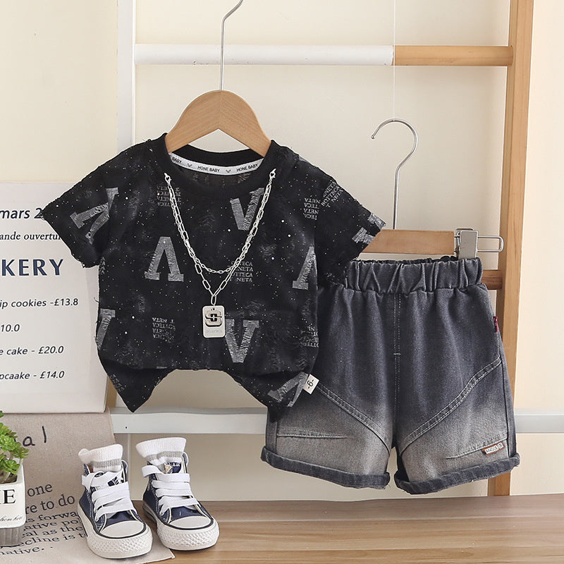 Boys' Summer Clothing 2026 New Fashionable Outfits for Baby Boys Trendy Children's Letter Necklace Round Neck Short Sleeve Set