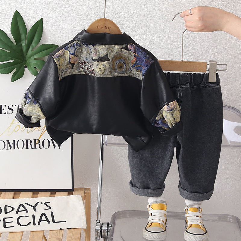 Boys' Autumn Outfit 2026 New Spring-Autumn Style Infants and Toddlers, Stylish Jacquard Bear Leather Jacket Three-Piece Set for Babies