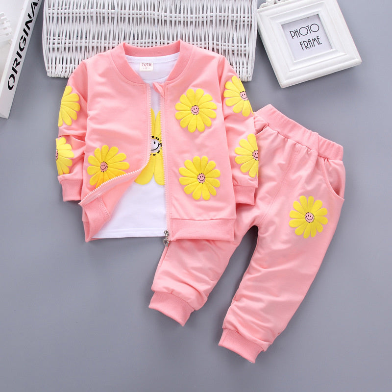 Children's clothing stylish outfit 2026, spring and autumn wear 2-3 year old little girls, long-sleeved cartoon three-piece set for toddlers 7