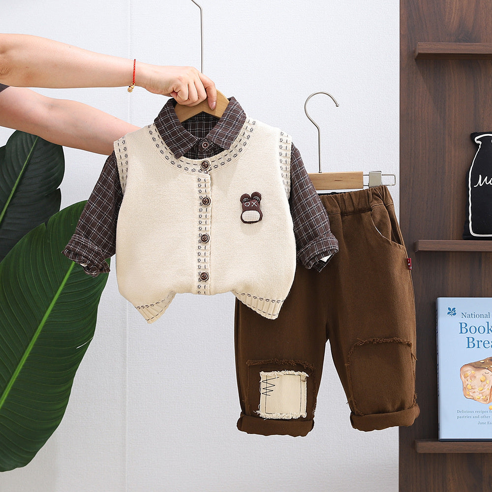 Boys' Spring and Autumn 2025 New Fashionable Children's Stylish Baby 3D Bear Head Cardigan Sweater Three-Piece Set Trendy