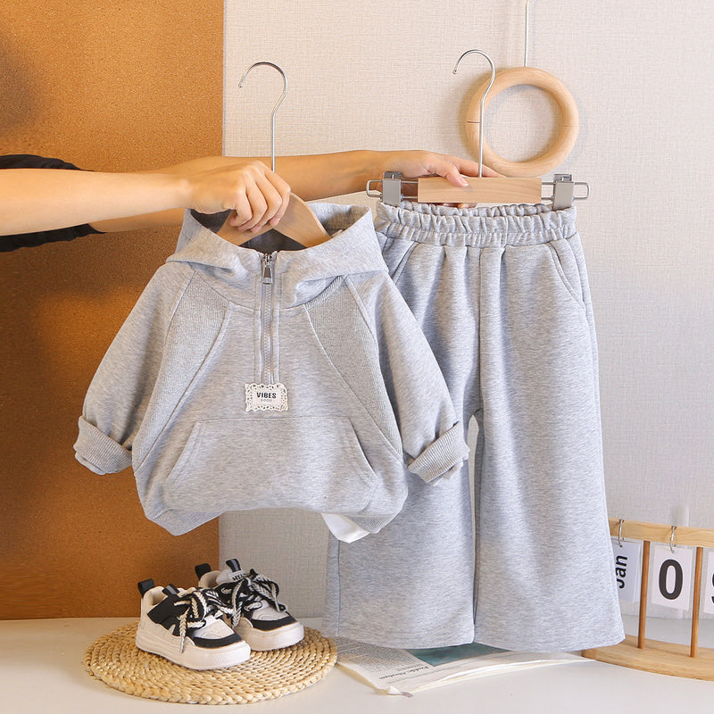 Girls' half-zip hoodie sweatshirt set, stylish new 2026 baby clothing, children's spring and autumn two-piece trendy outfit