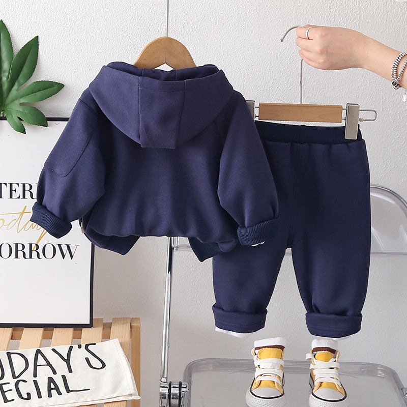 Boys' 2026 Spring Casual Set: Solid Color Hooded Zipper Jacket and Sporty Simple Two-Piece Set with Contrasting Colors