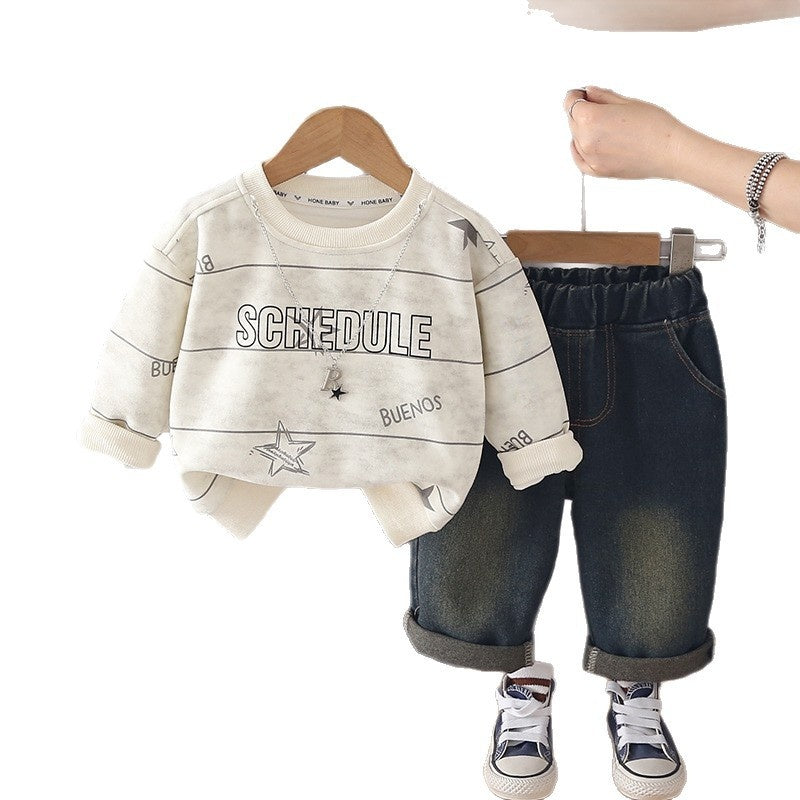 Boys' Autumn Outfit 0-4 Year Olds, Fashionable Baby Clothes Spring Autumn, Two-Piece Set with Star Necklace for Infants and Children