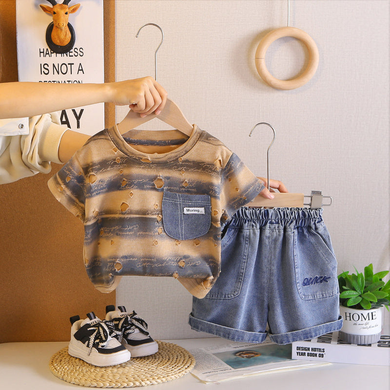 Boys' Outfit 2026 New Style Children's Casual Baby Boy Summer Small Letter Wave Pattern Short Sleeve Two-Piece Set