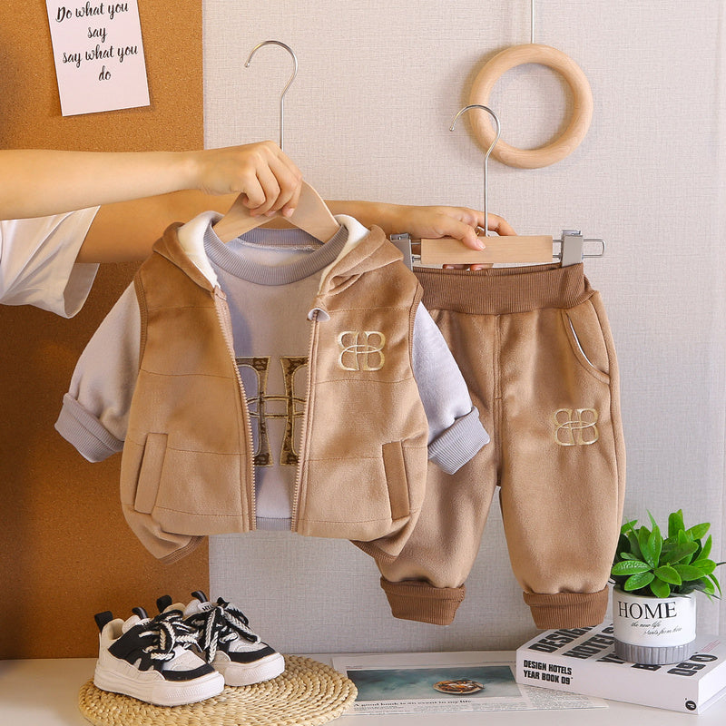 Boys Winter Suit 2025 New Children's Fleece-Lined Thickened Letter Hooded Vest Three-Piece Set for 1 to 3-Year-Old Babies