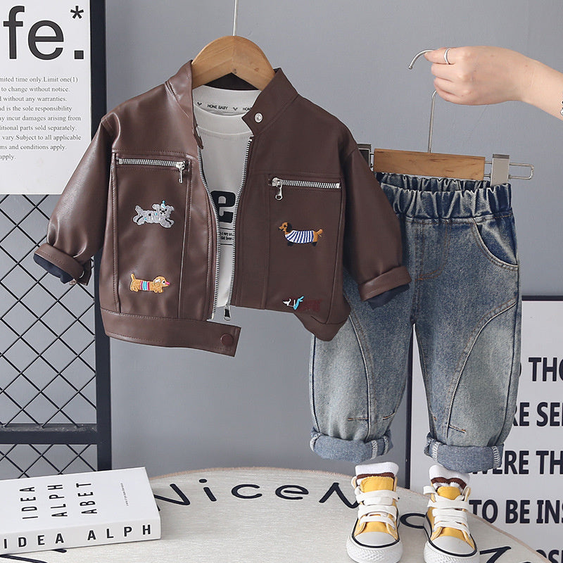Outfit 2026 New Fashionable Casual Boys' Stand Collar Puppy Leather Jacket Spring Autumn Three-Piece Set