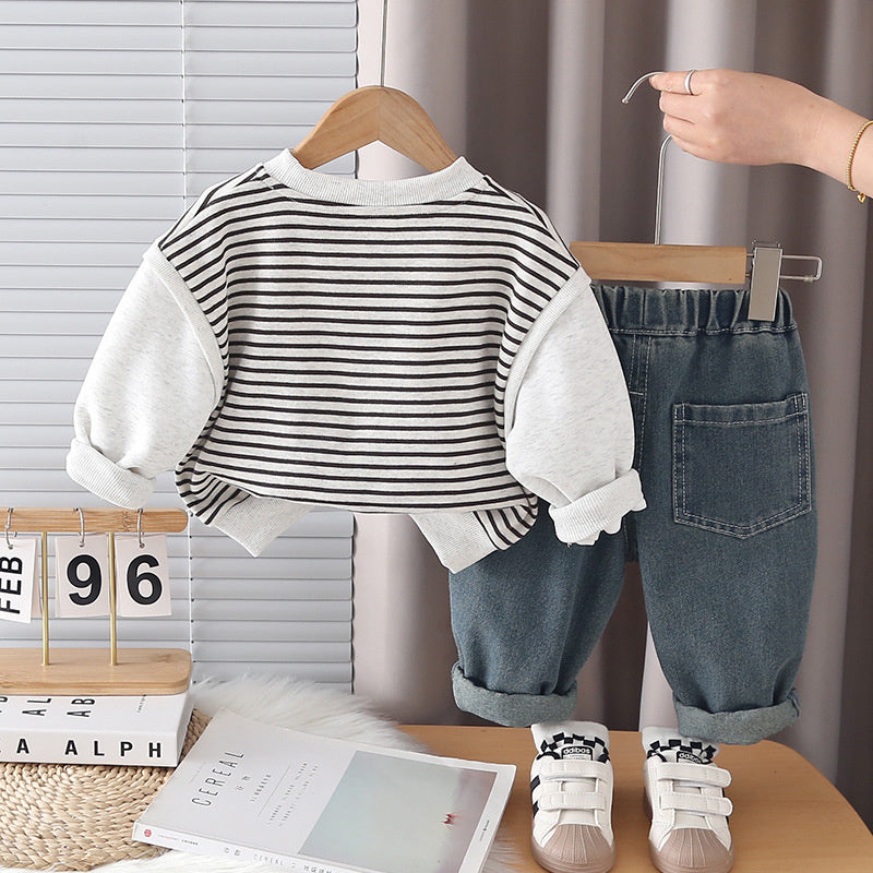 Boys' Outfit 2026 New Children's Striped Letter Casual Two-piece Set for Boys, Trendy Spring and Autumn Clothing
