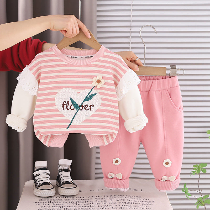 Girls' Striped Heart Flower Sweatshirt Set 2026 New Spring and Autumn Fashionable Baby Children's Casual Long Sleeve Two-Piece Outfit