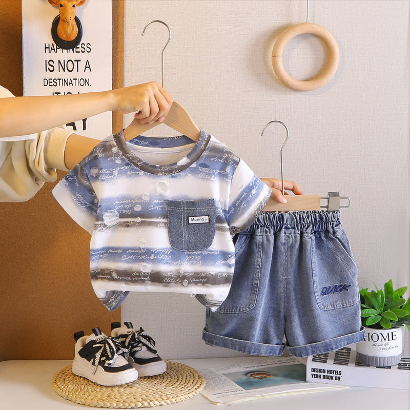 Boys' Outfit 2026 New Style Children's Casual Baby Boy Summer Small Letter Wave Pattern Short Sleeve Two-Piece Set