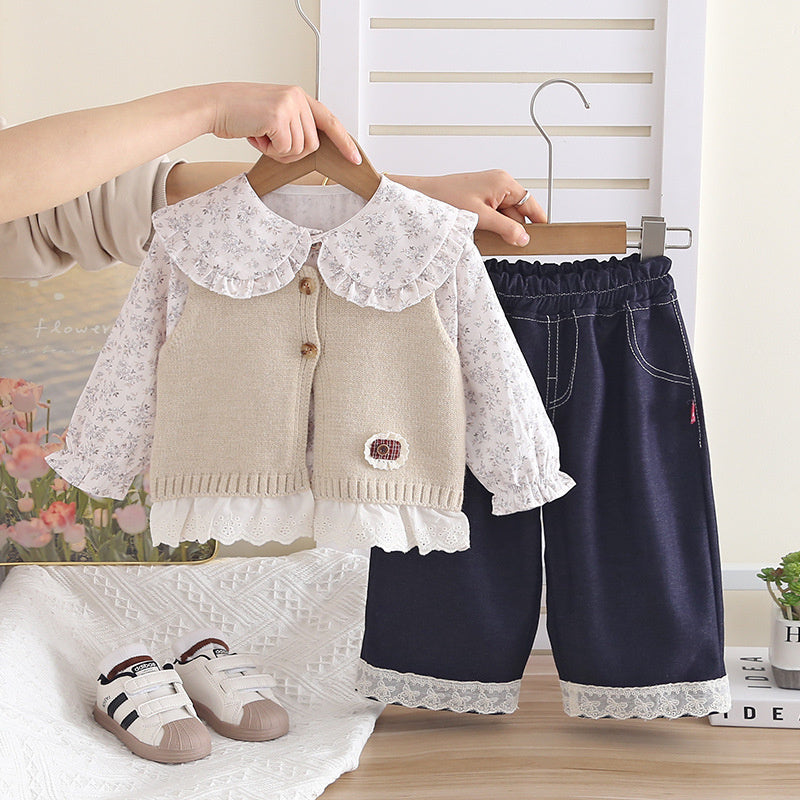 Girls' and Autumn 2026 New Fashionable Children's Casual Spring Outfit with Lace Cardigan Three-Piece Set