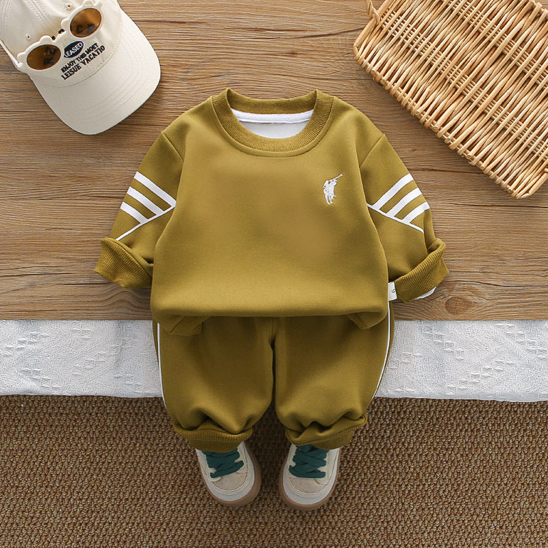 Boys' and Autumn Outfit 2026 New Style Infant Spring Striped Sweatshirt Two-Piece Set for Baby Boys Trendy