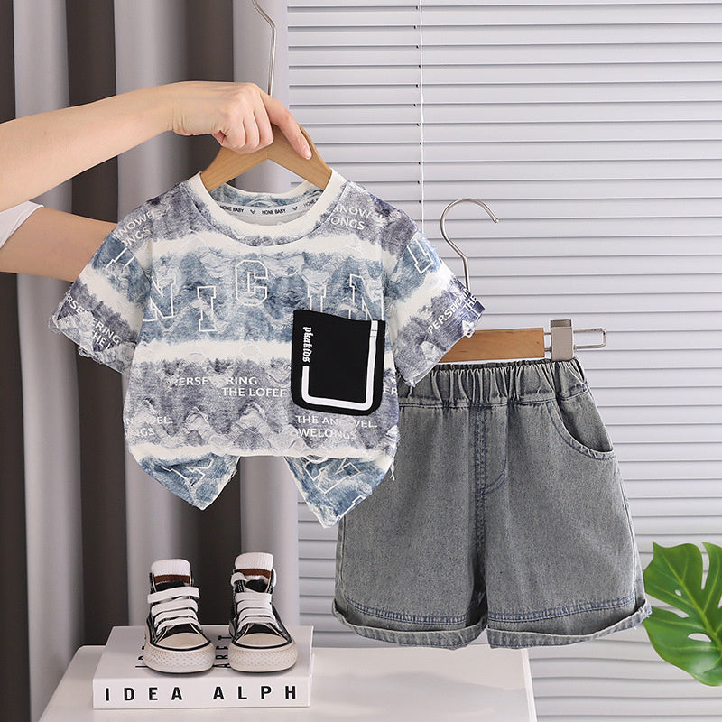 Stylish outfit baby boys: ripped letter print short-sleeve set, two-piece clothing infants and children, trendy summer wear for boys