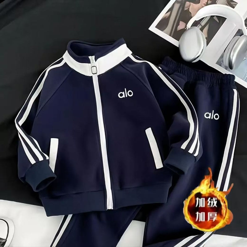 Fleece-Lined Zipper Jacket Set: Trendy Children's Autumn and Winter Casual Sports Fashion Sweatshirt Set for Older Kids