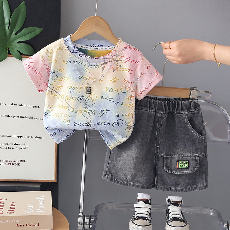 Boys' Outfit 2026 New Fashionable Toddler Baby Summer Clothes Full Print Small Letter Short Sleeve Two-Piece Set