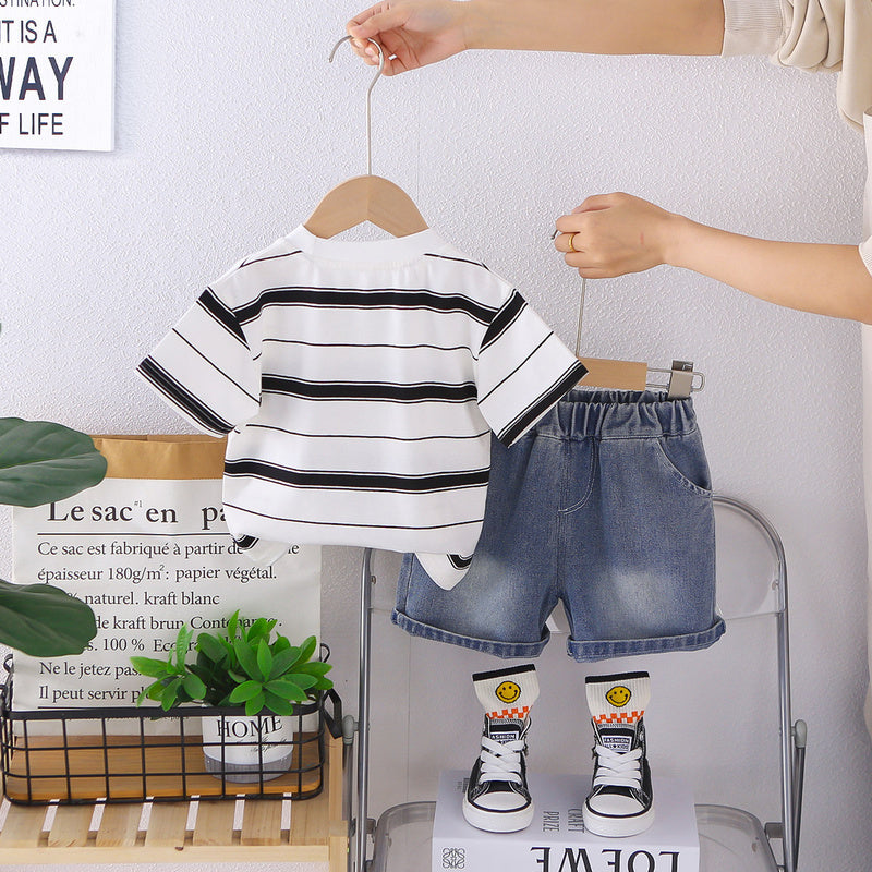 Children's Summer Outfit 2026 New Korean Style Boys' Striped Letter Print Round Neck Short Sleeve Shorts Two-Piece Set Trendy