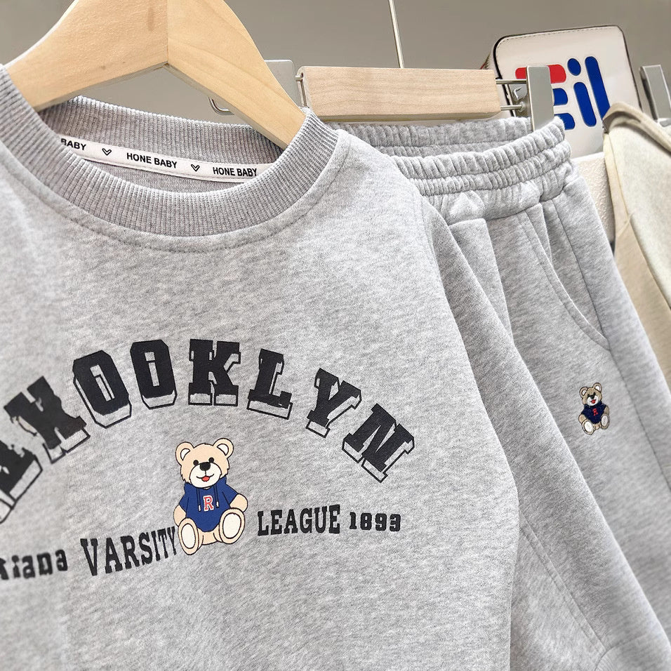 Spring New Children's 2025 Cartoon Round Neck Sweatshirt Stylish Sports Style Boys' Sweatpants Two-Piece Set