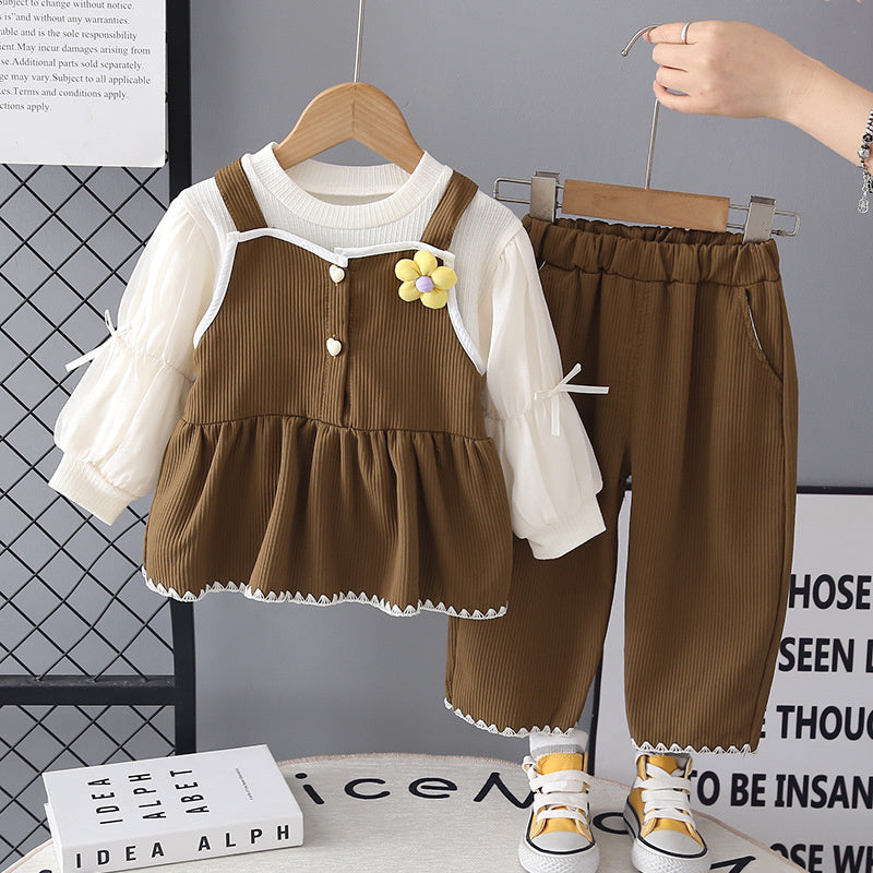 Stylish Loose Outfit for Girls, Baby Girl 2026 New Fashion Autumn Princess Dress with Big Bow Strap Skirt Three-Piece Set