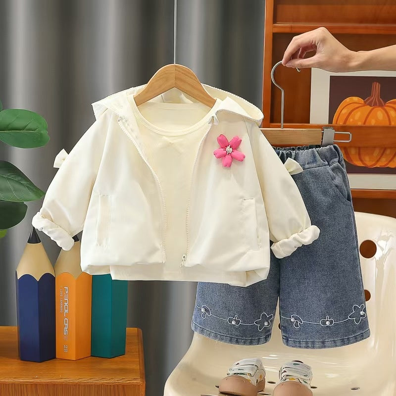 Girls' Outfit 2026 New Fashionable Floral Trench Coat Long Sleeve Three-Piece Set for Children Spring and Autumn Clothing