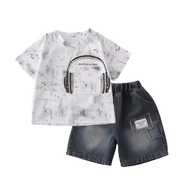 Boys' short-sleeve suit, 2026 new stylish design with earphone pocket, summer clothing for infants and toddlers, two-piece set