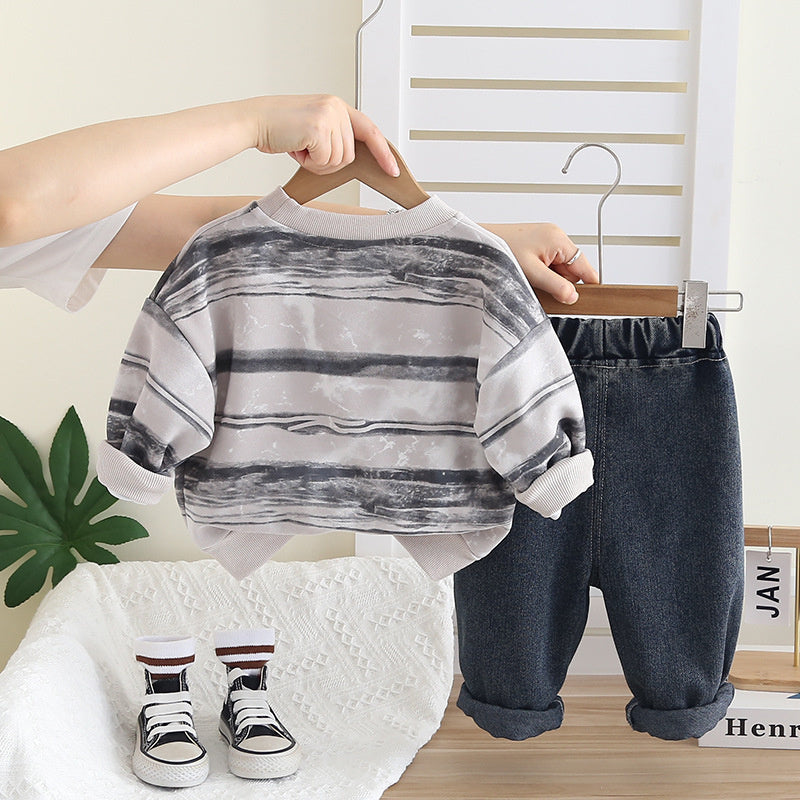 Boys' Outfit 2026 New Spring and Autumn Fashionable Baby Clothes Stylish Sweatshirt Two-Piece Set Trendy