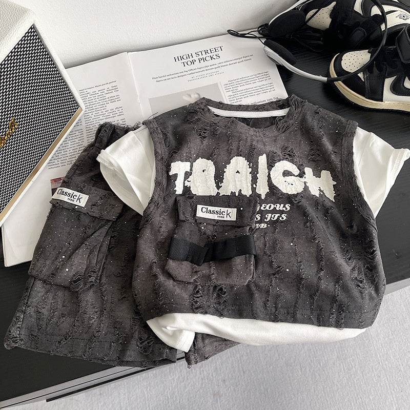 Boys' Outfit 2026 New Fashionable Letter Print Ripped Short Sleeve Baby Summer Shorts Children's Clothing